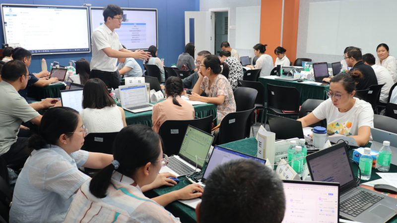 企业培训一天价格，如何科学评估？**